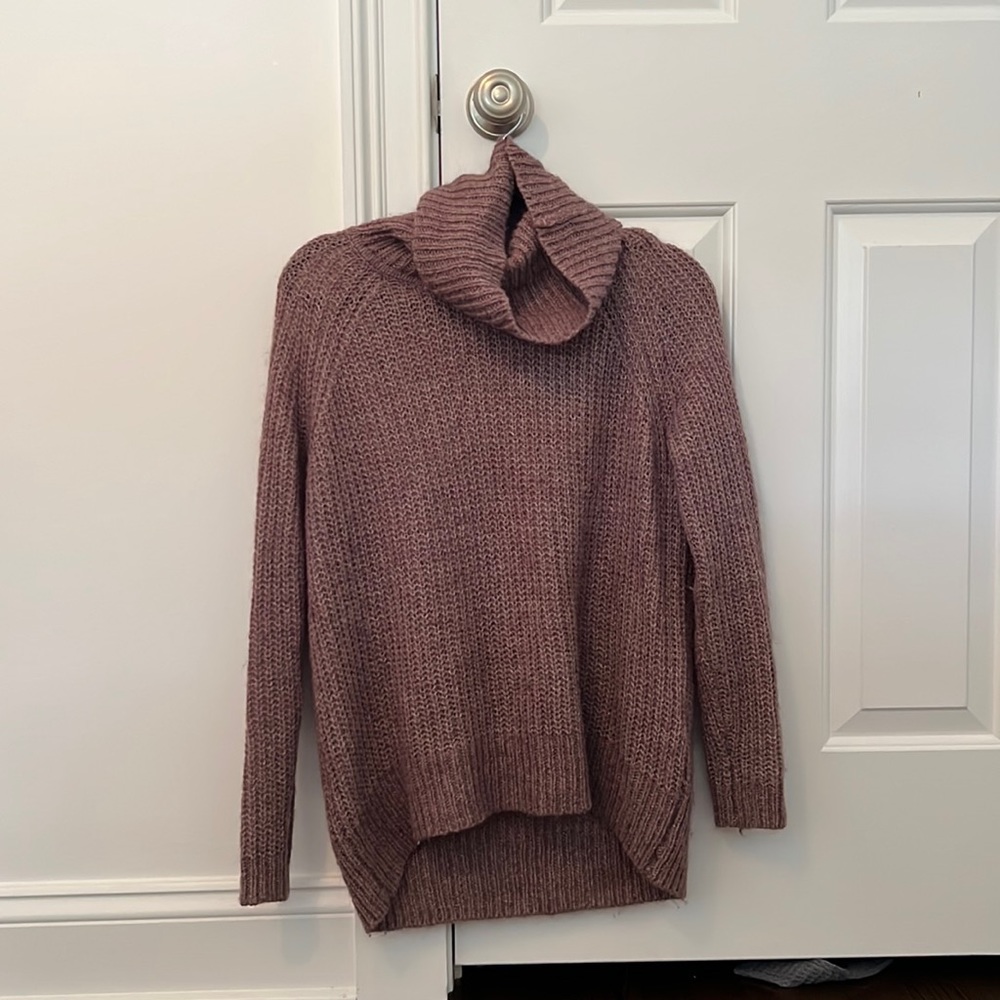 Mauve Aritzia / Talula part wool / mohair sweater